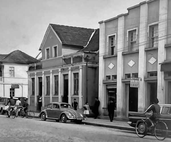 A história da Livraria e Papelaria Graf, que completou 90 anos em 2024
